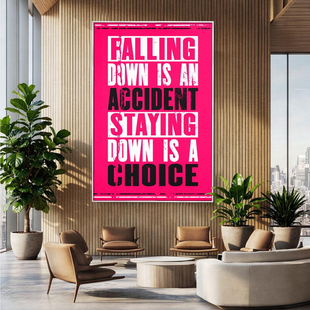 Tablou canvas cu tablou canvas cu citat motivational vertical, in rama de aluminiu argintiu, pe perete intr-un birou